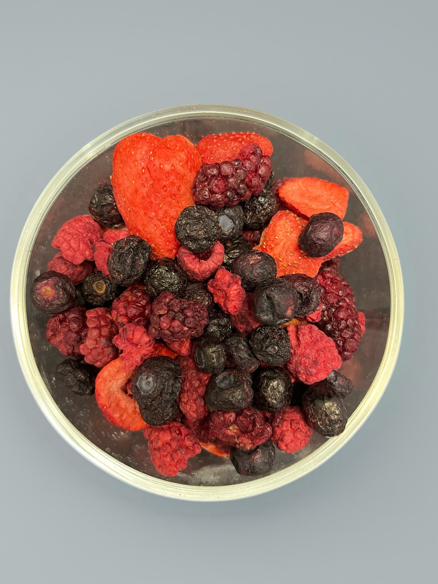 Bubbles and Berries Cocktail Infusion